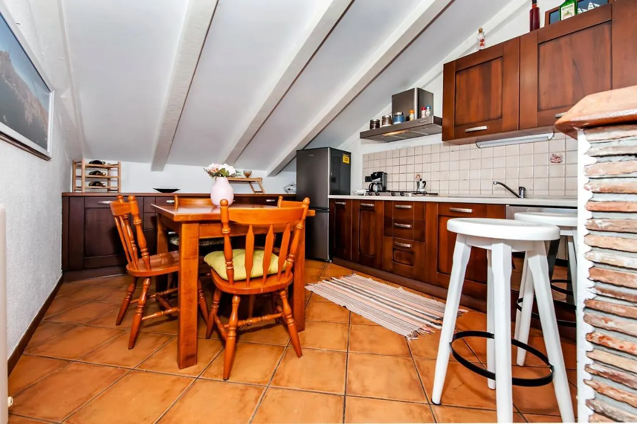 Apartment Camelia Rovinj 0*,  Croatia