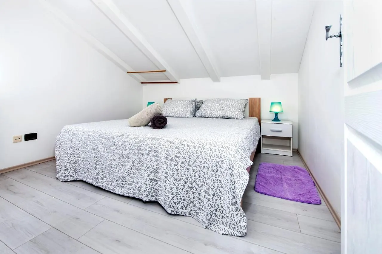 Apartment Camelia Rovinj
