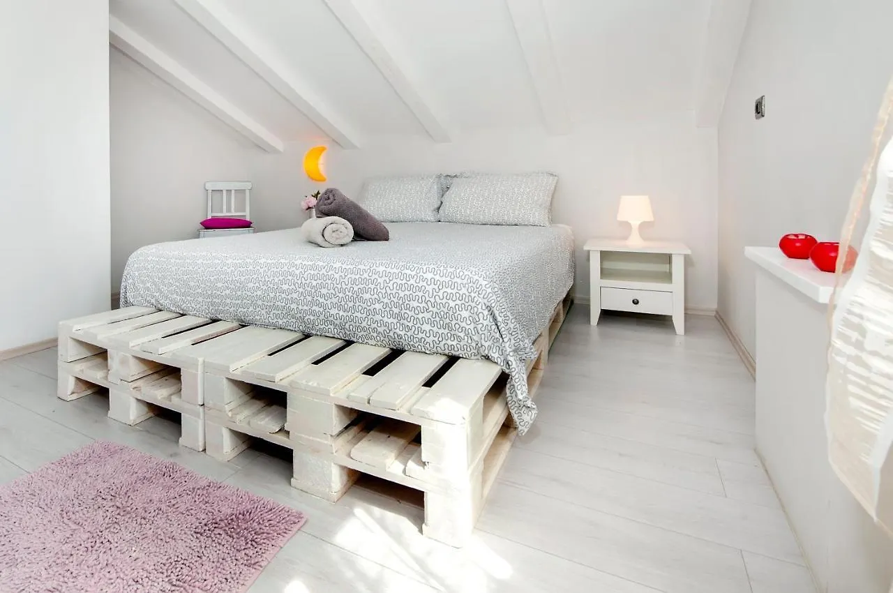Apartment Camelia Rovinj